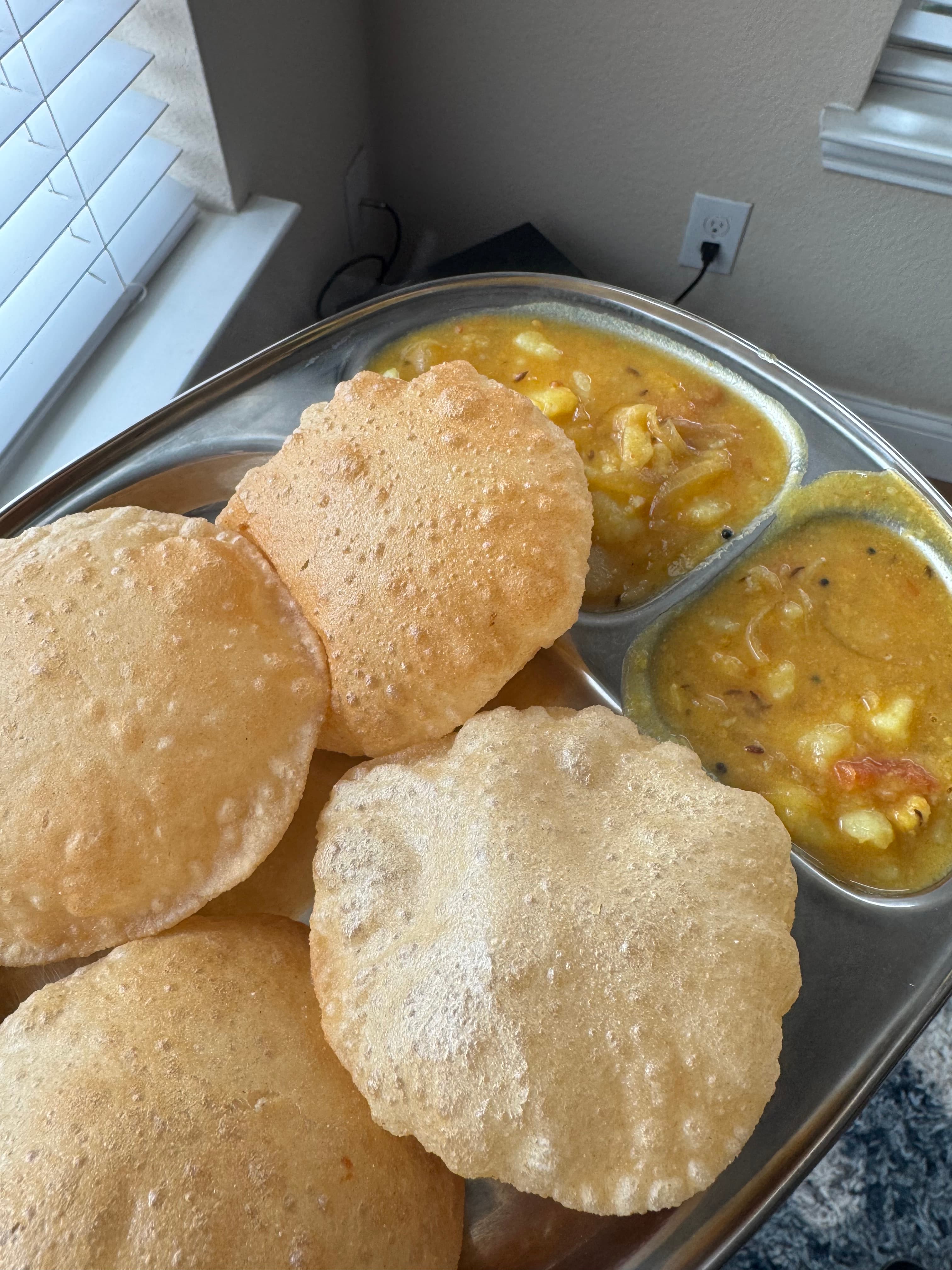 Aloo Bajji (Poori Masala)
